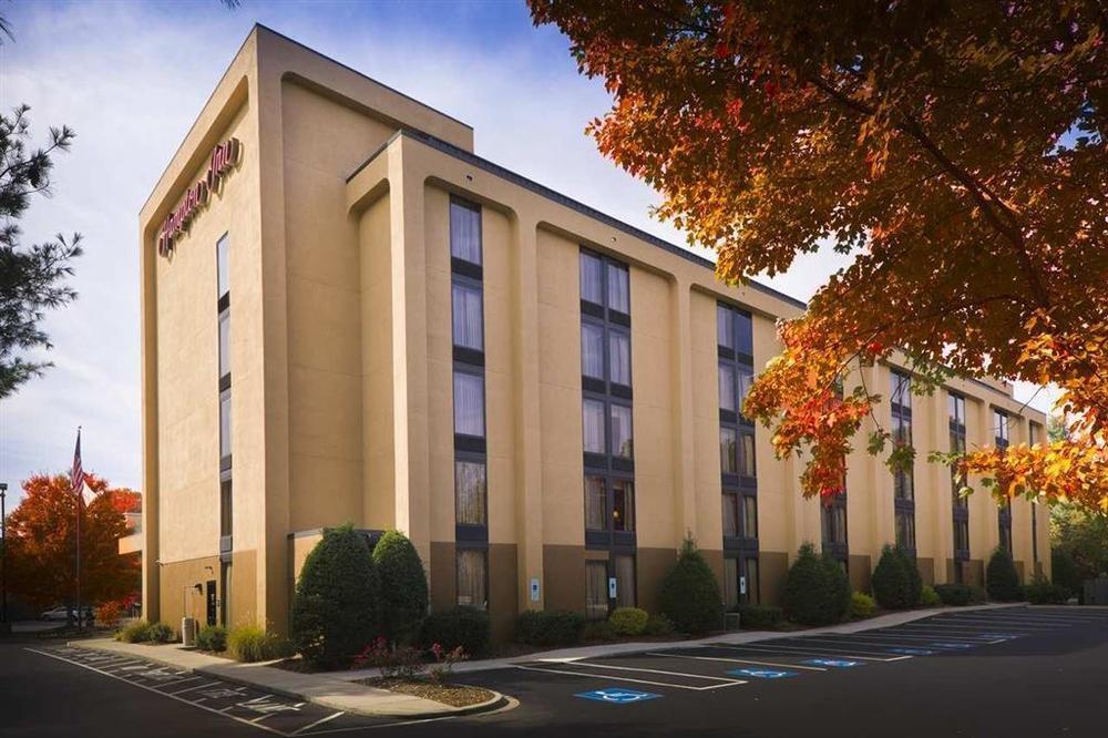 Hampton Inn Asheville - Biltmore Area Eksteriør billede