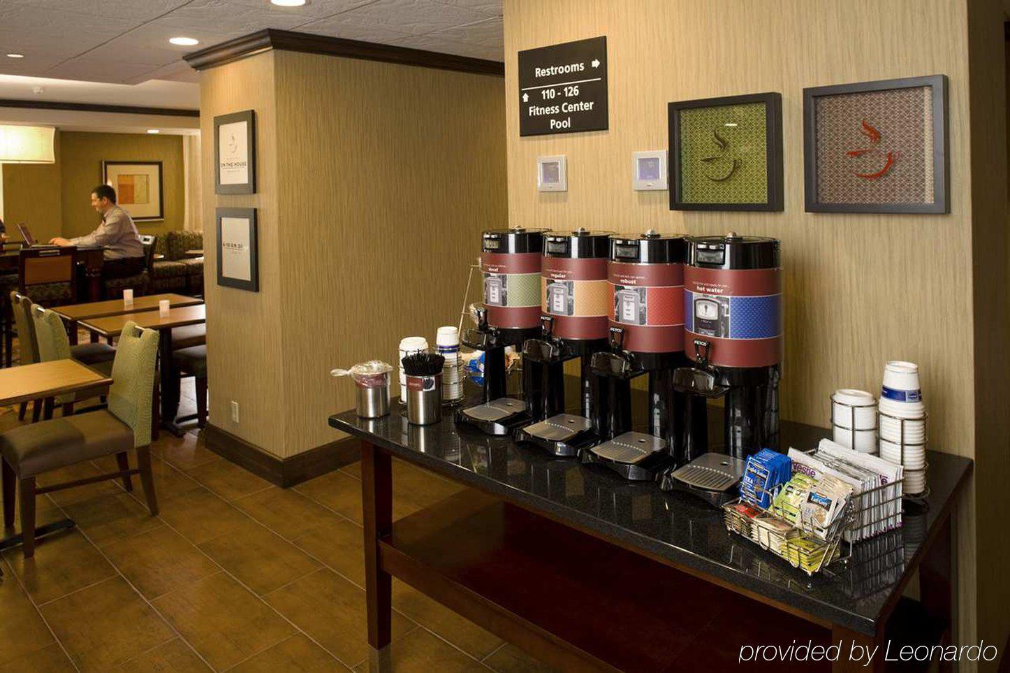 Hampton Inn Asheville - Biltmore Area Eksteriør billede