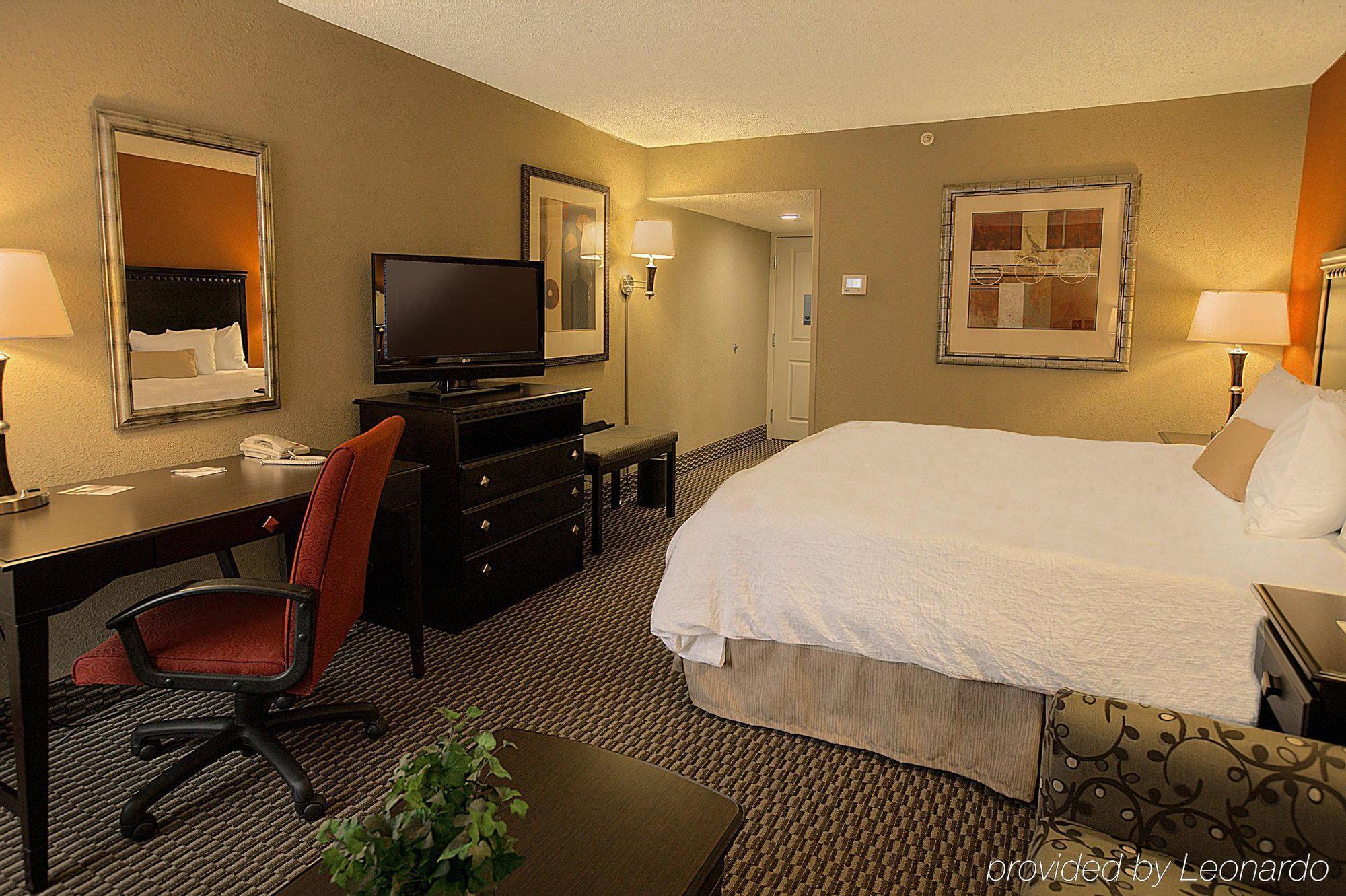 Hampton Inn Asheville - Biltmore Area Eksteriør billede