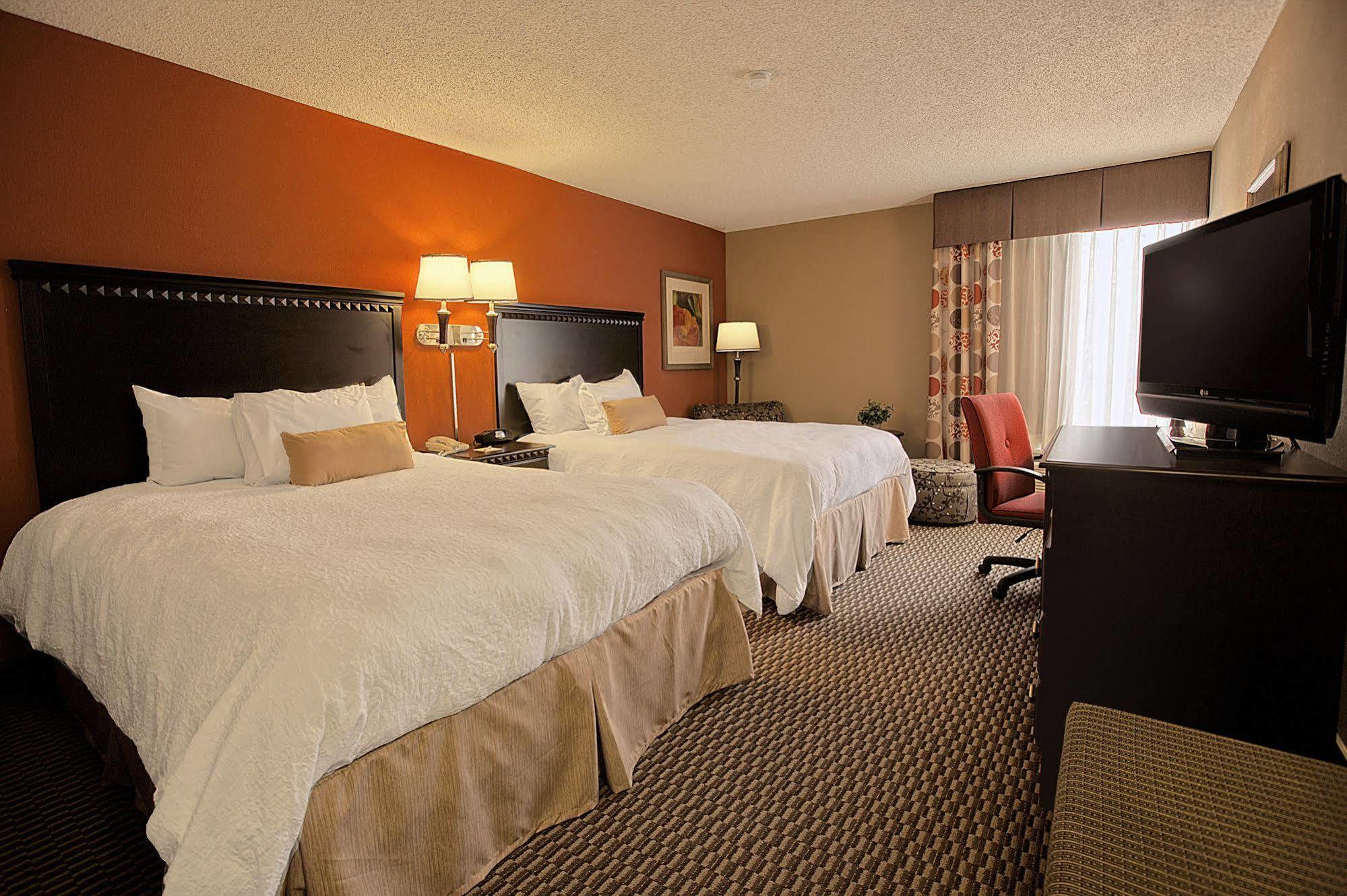 Hampton Inn Asheville - Biltmore Area Eksteriør billede
